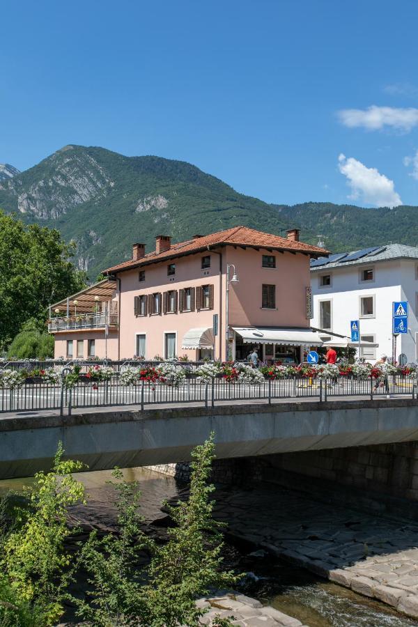 Appartamento Al Ponte Adiacente Al Parco, Vicino All'Ospedale E Centro Trient Exterior foto