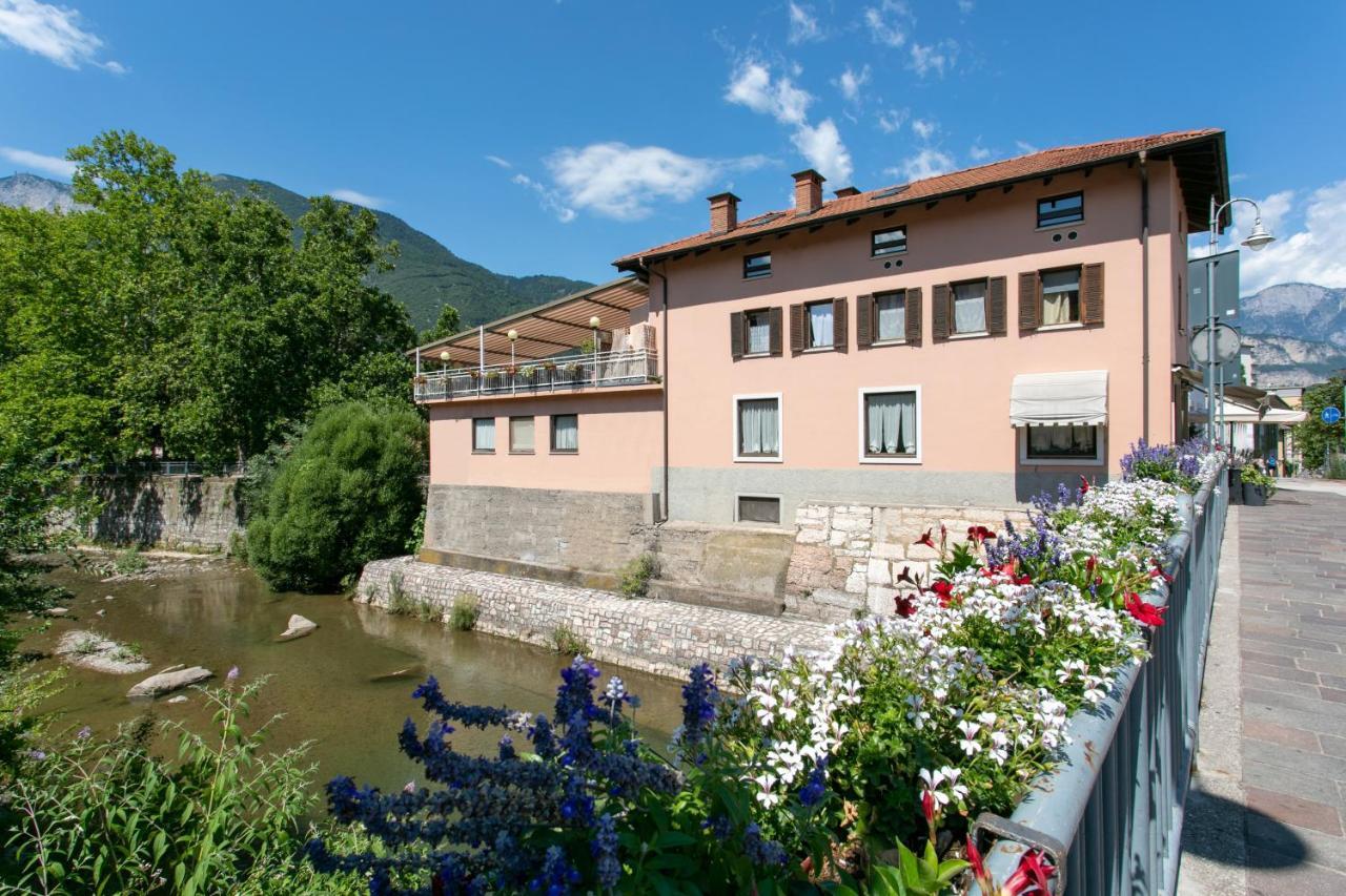 Appartamento Al Ponte Adiacente Al Parco, Vicino All'Ospedale E Centro Trient Exterior foto