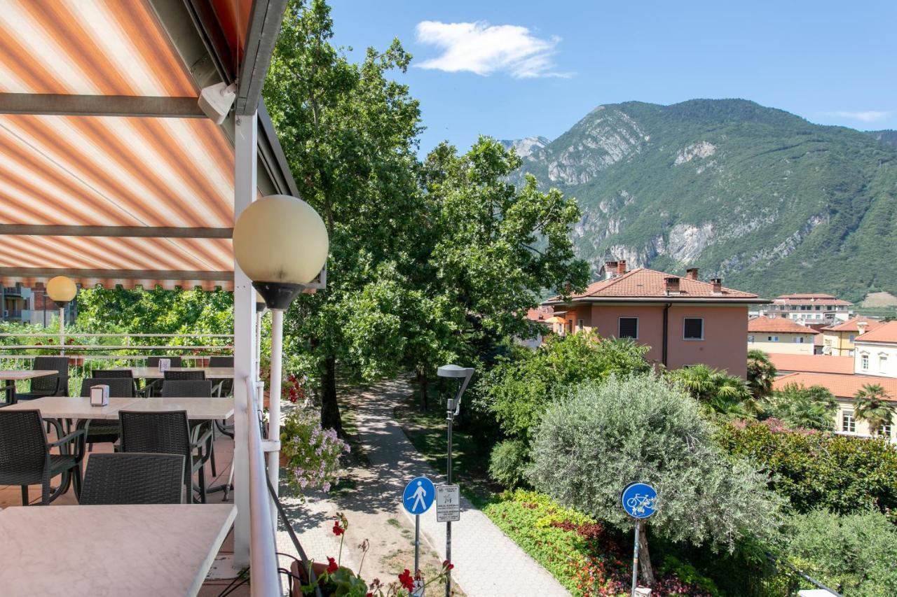 Appartamento Al Ponte Adiacente Al Parco, Vicino All'Ospedale E Centro Trient Exterior foto